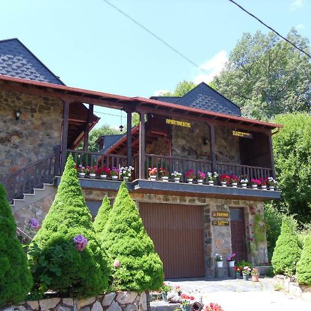 Alojamientos Rurales El Fontano Galende Zewnętrze zdjęcie