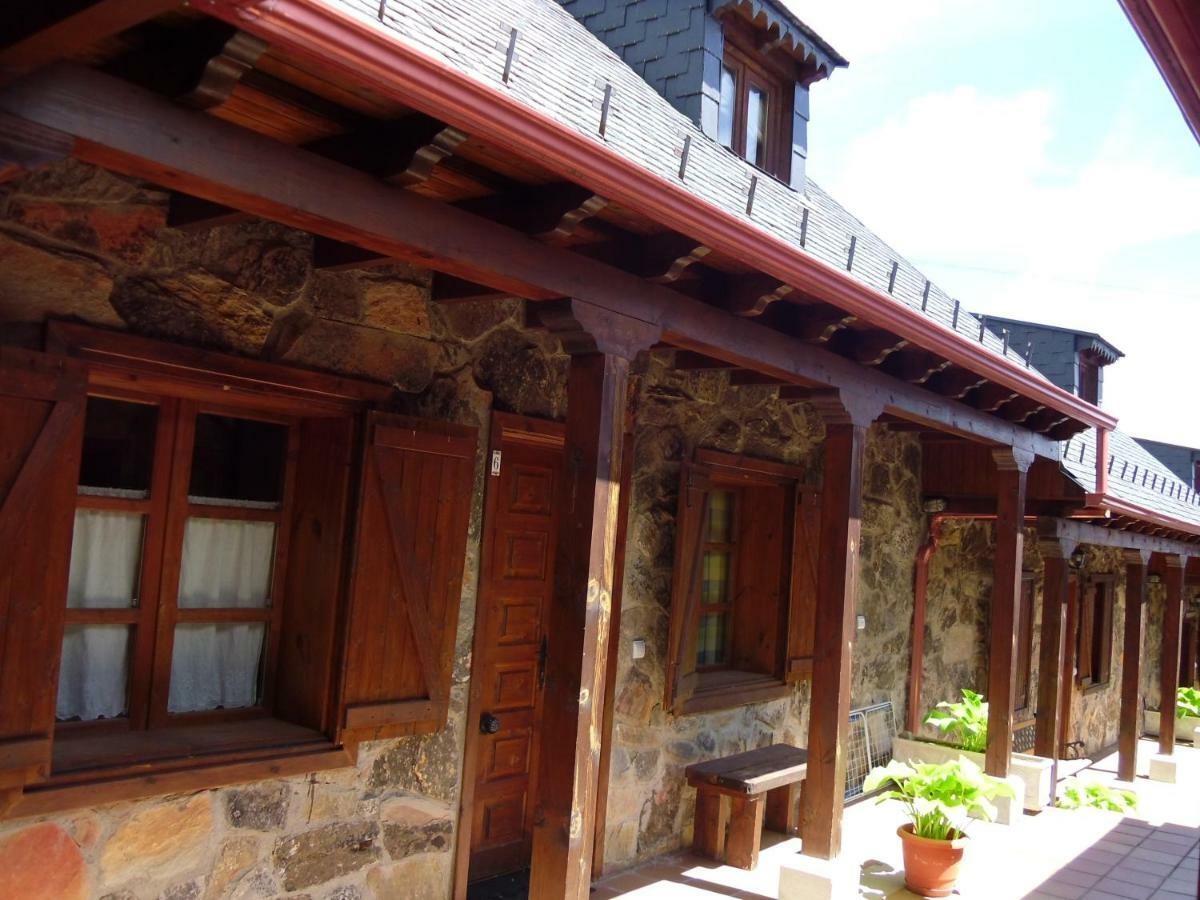 Alojamientos Rurales El Fontano Galende Zewnętrze zdjęcie
