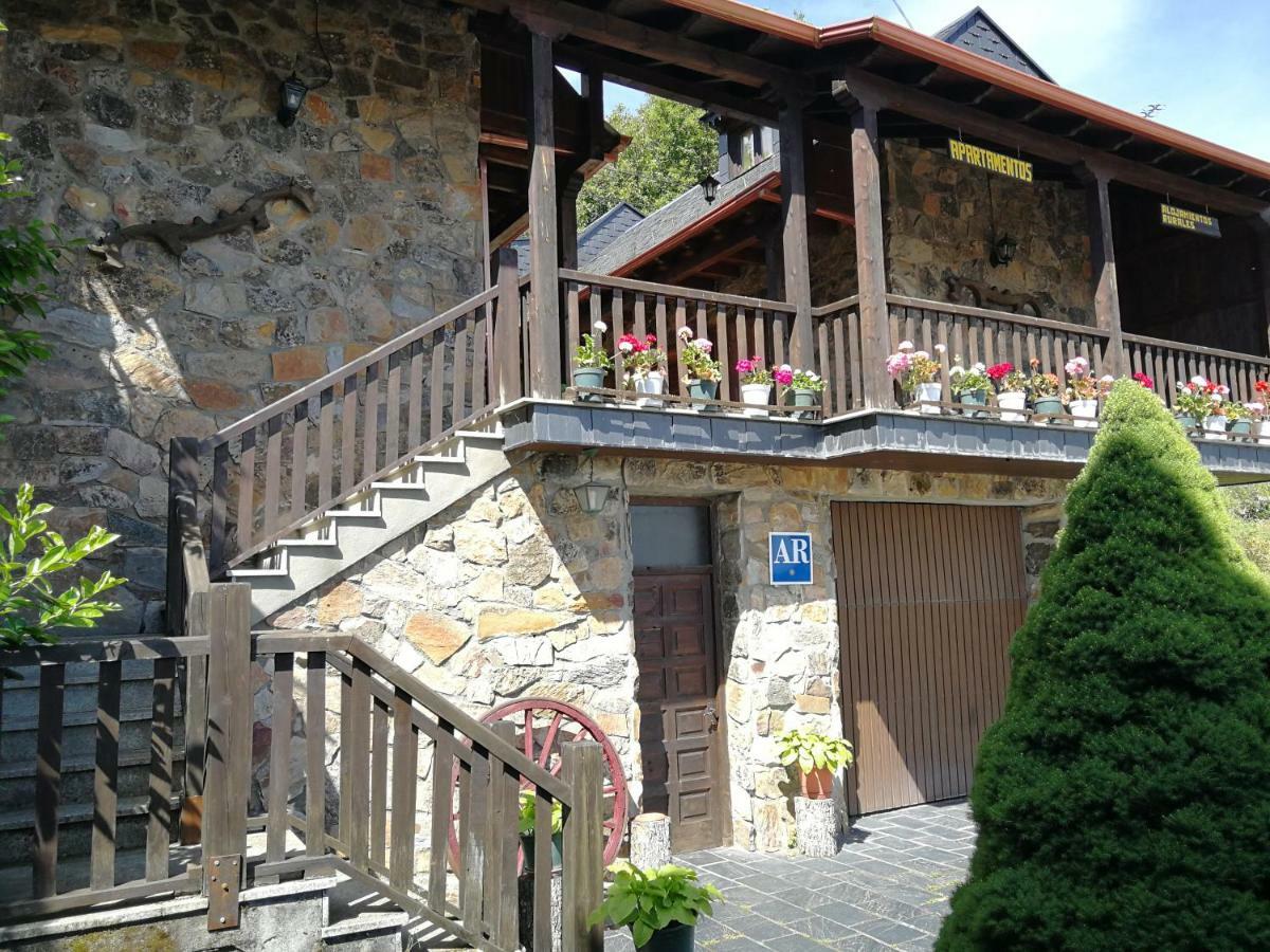Alojamientos Rurales El Fontano Galende Zewnętrze zdjęcie